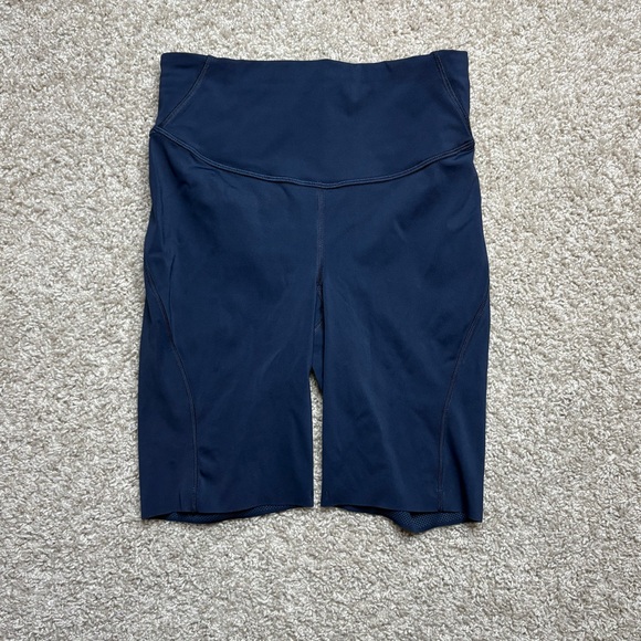 Lululemon Base Pace High-Rise Short 8" - Picture 1 of 4